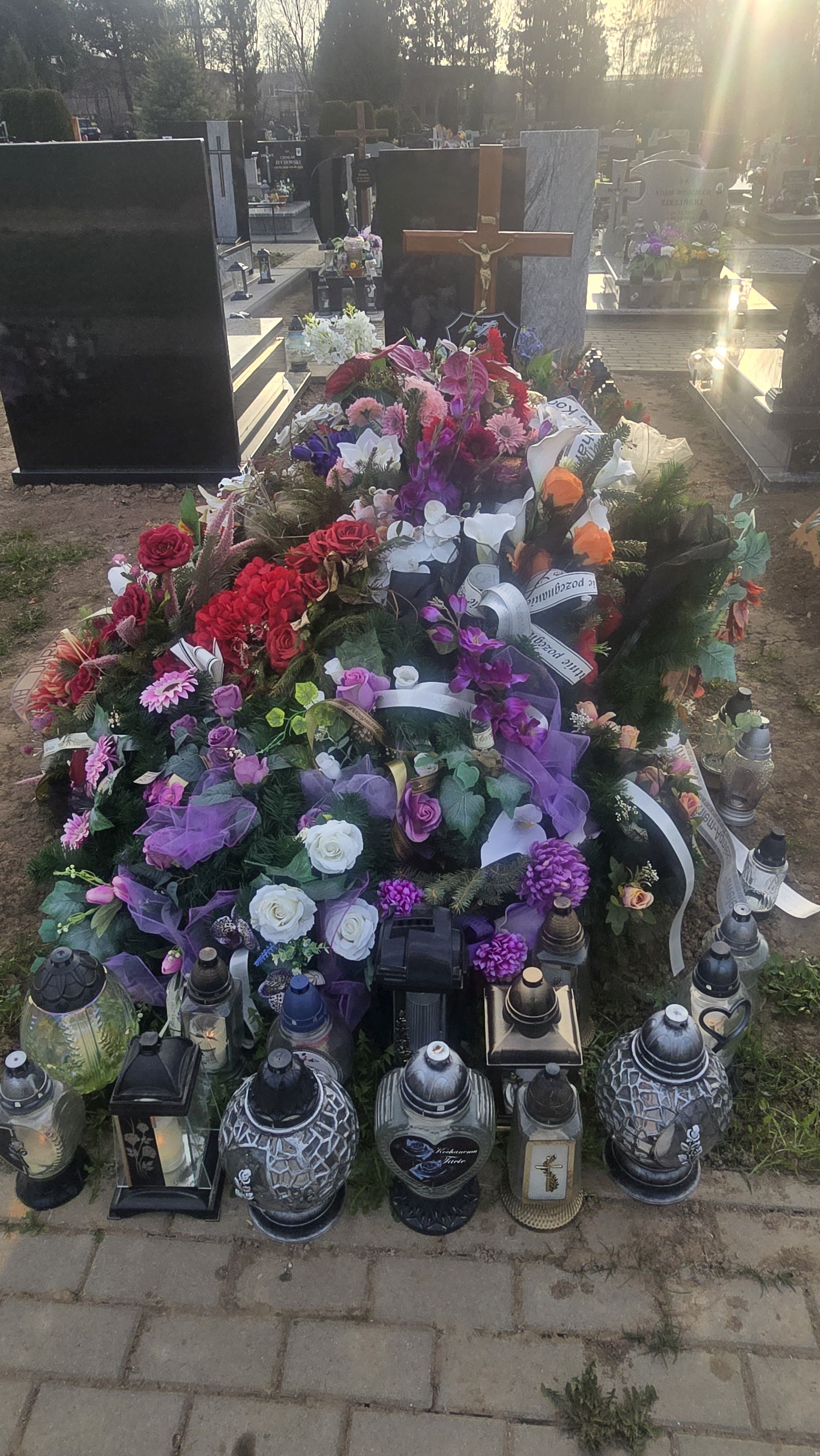 Grób Lech Dąbrowski